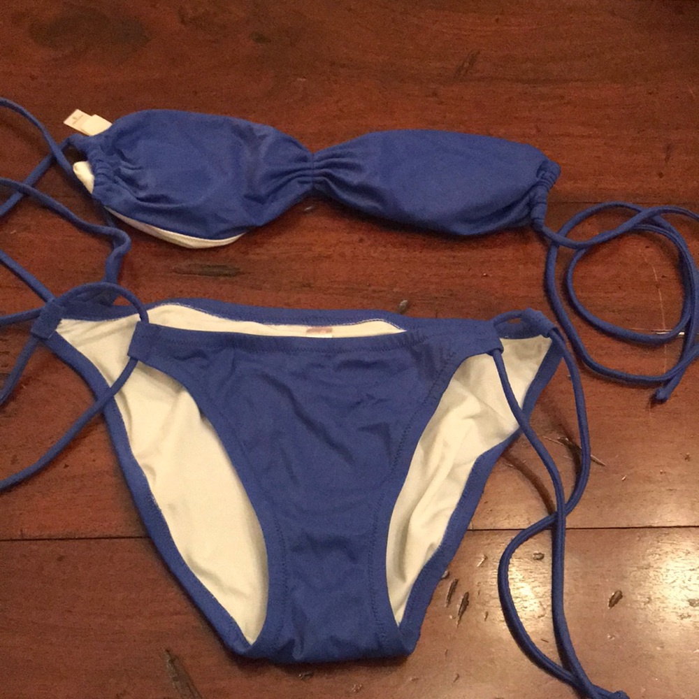 Bathing suit